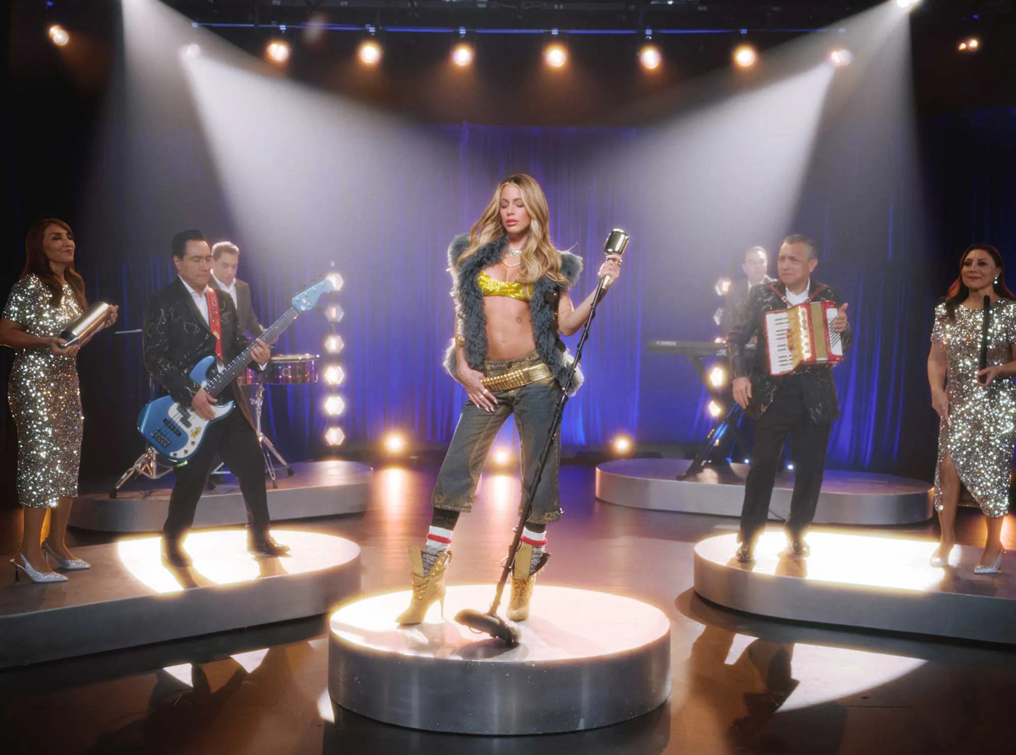 Los Angeles Azules ft tini. Pa el (videoclip)