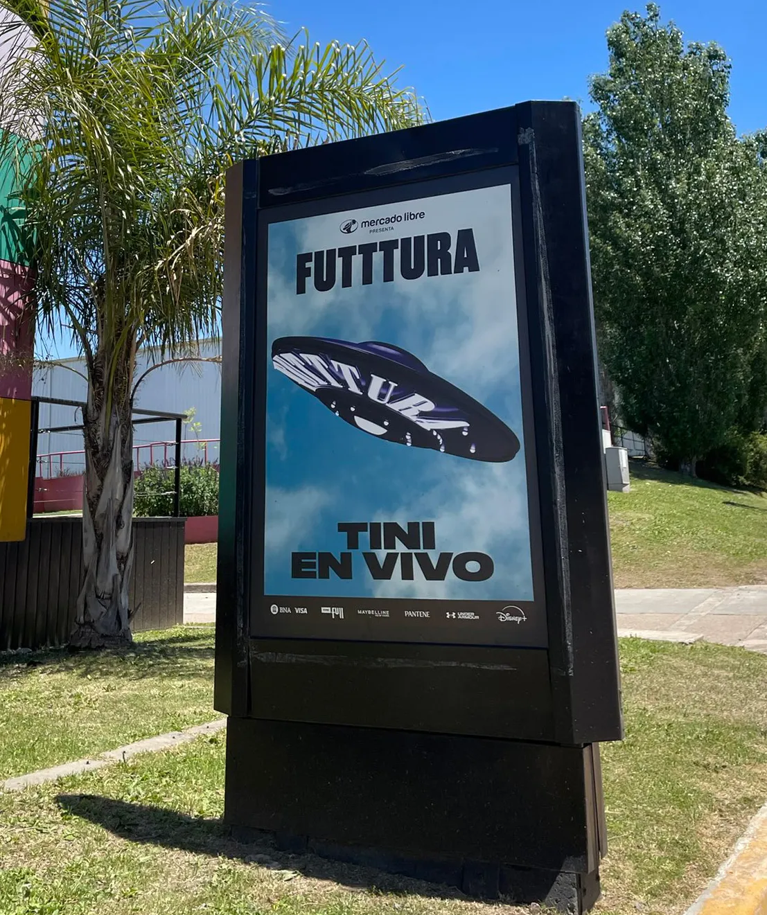 Tini. Futttura Look&Feel