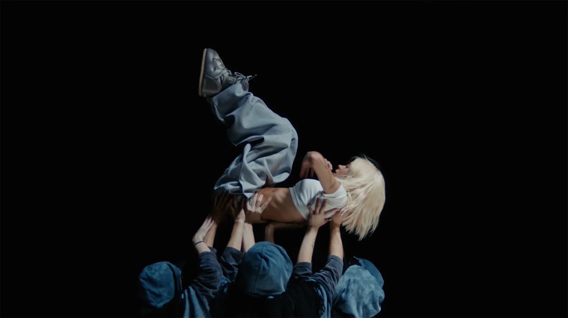 Tini. Futttura Visuals