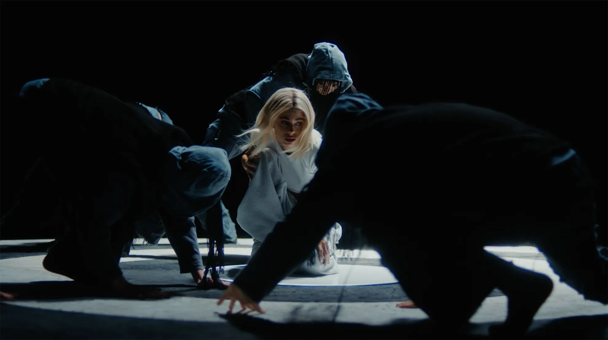 Tini. Futttura Visuals